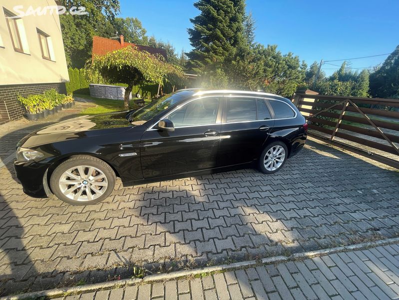 BMW Řada 5, 525D touring